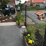 Feriendomizil Haus Margarete Mit Wallbox Holiday home Dornum